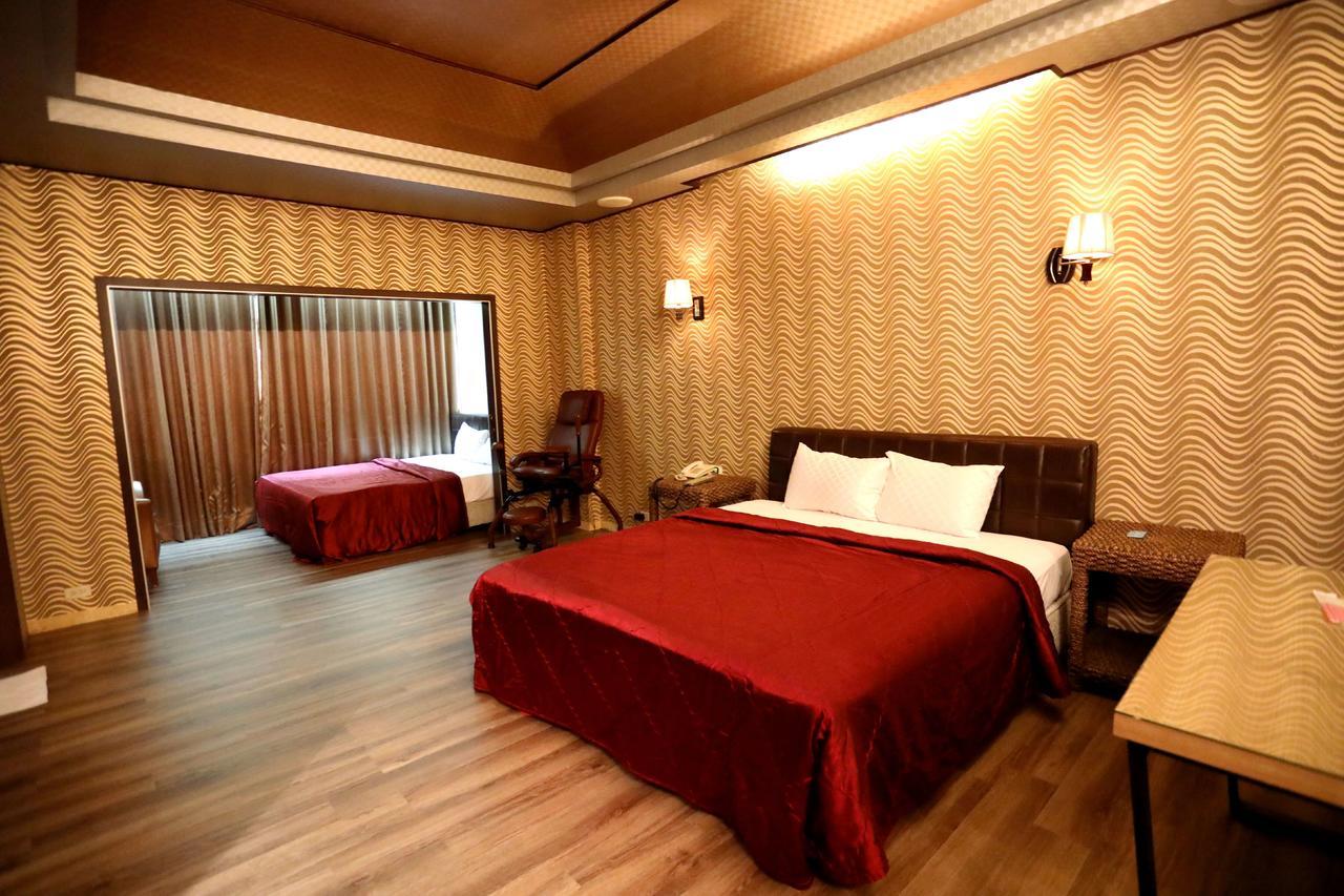Hua Jia Motel Tainan Exterior photo